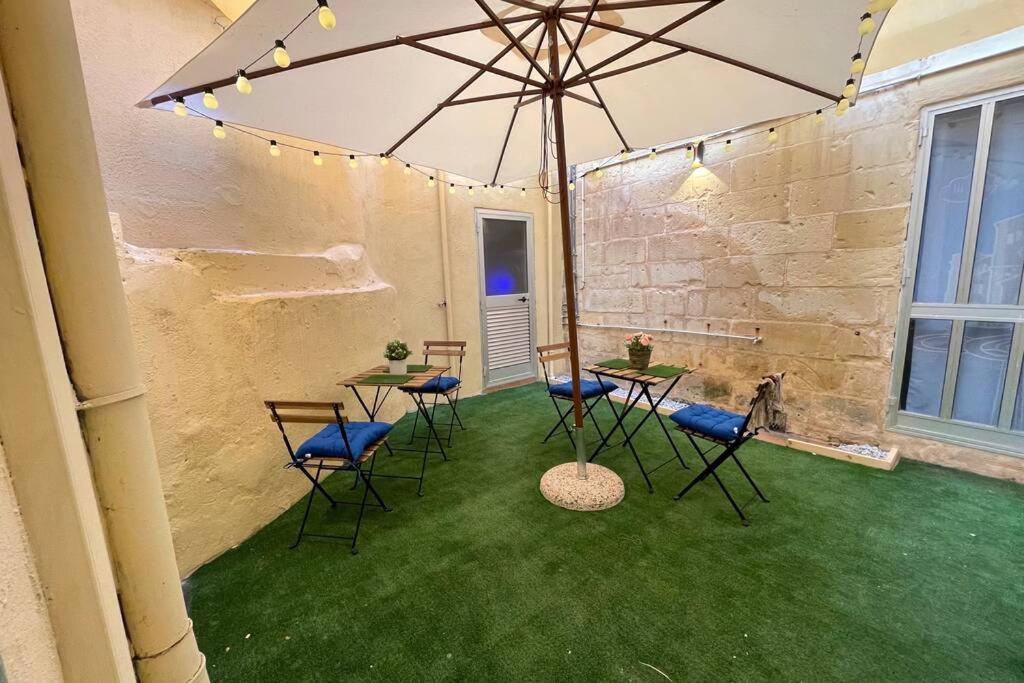 2 Bed Apt In Heart Of St Julians - 5Min From Seafront Saint Julian's Exterior photo